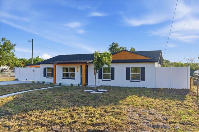 3202 N 44TH STREET, Tampa, FL 33605
