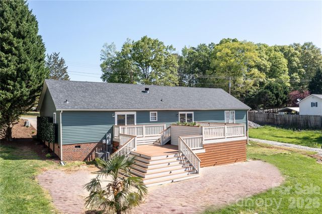 7858 Blackwood Road, Denver, NC 28037