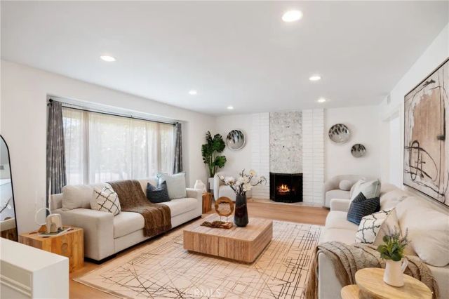 651 N Sunnyslope Avenue, Pasadena, CA 91107