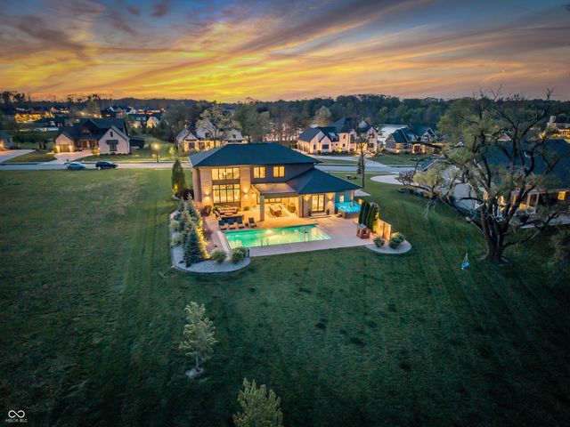 3975 Pitscottie Court, Bargersville, IN 46106