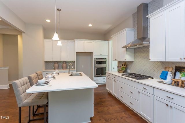 319 Vanstore Drive, Fuquay Varina, NC 27526