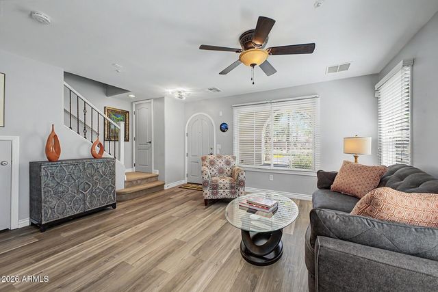 905 S OSBORN Lane, Gilbert, AZ 85296