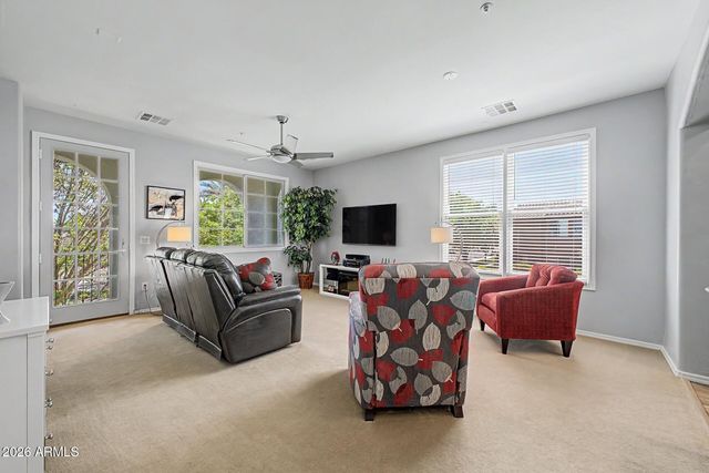 905 S OSBORN Lane, Gilbert, AZ 85296