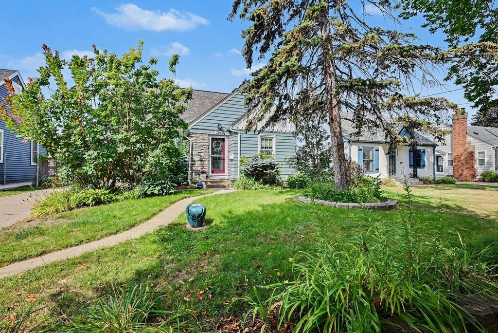 5940 Clinton Avenue, Minneapolis, MN 55419 — photo 2
