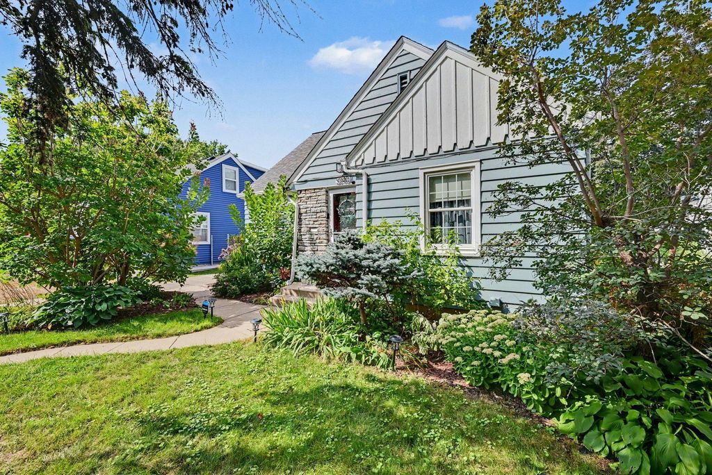 5940 Clinton Avenue, Minneapolis, MN 55419 — photo 4