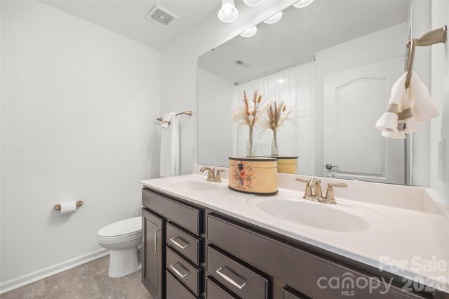 15125 Luna Drive, Charlotte, NC 28278