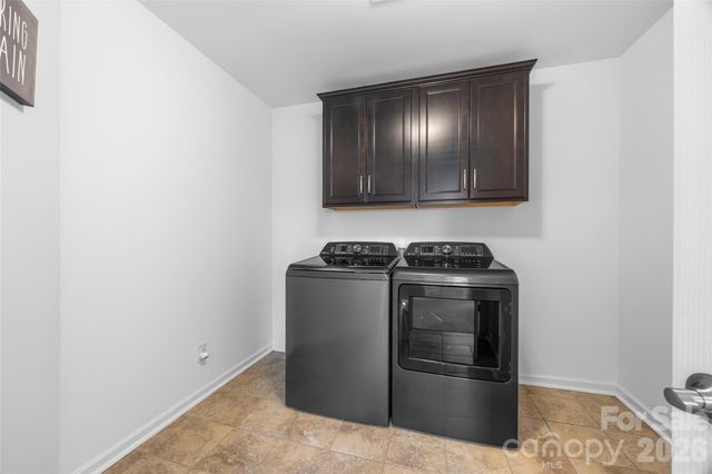 15125 Luna Drive, Charlotte, NC 28278