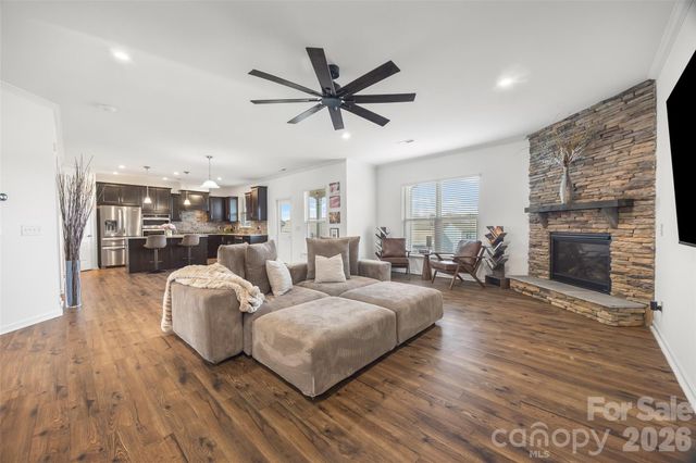 15125 Luna Drive, Charlotte, NC 28278