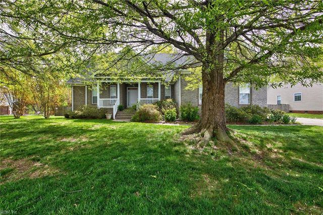 1121 Driver Pointe CT, Suffolk, VA 23435