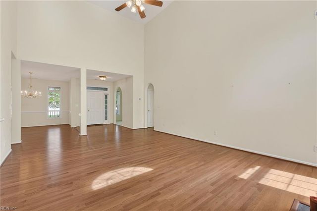 1121 Driver Pointe CT, Suffolk, VA 23435