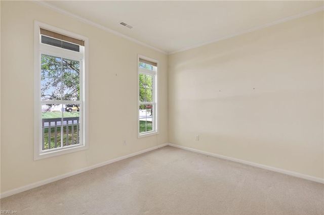 1121 Driver Pointe CT, Suffolk, VA 23435