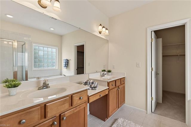 1121 Driver Pointe CT, Suffolk, VA 23435