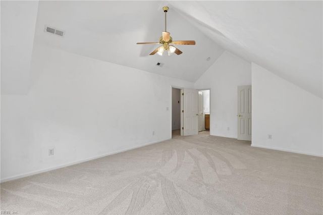 1121 Driver Pointe CT, Suffolk, VA 23435