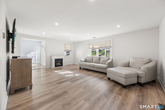 58 Sheephill Road, Greenwich, CT 06878