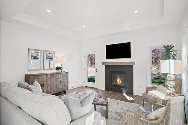 25 Salisbury Hill Blvd. 65, Worcester, MA 01609