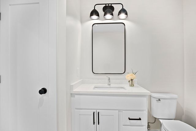 25 Salisbury Hill Blvd. 65, Worcester, MA 01609