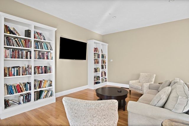 25 Salisbury Hill Blvd. 65, Worcester, MA 01609