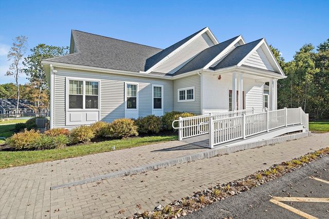 25 Salisbury Hill Blvd. 65, Worcester, MA 01609