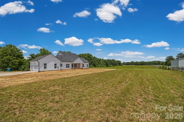 640 Edwards Road, Fort Lawn, SC 29714