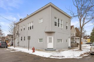 2024 65th STREET #2022, Kenosha, WI 53143