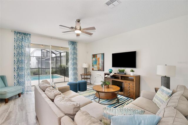 4710 KINGS CASTLE CIRCLE, Kissimmee, FL 34746
