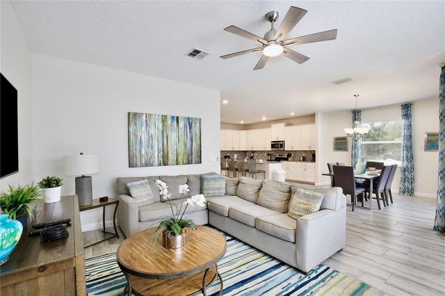 4710 KINGS CASTLE CIRCLE, Kissimmee, FL 34746