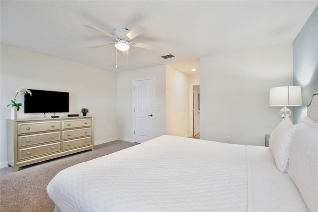 4710 KINGS CASTLE CIRCLE, Kissimmee, FL 34746
