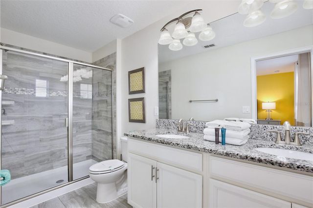 4710 KINGS CASTLE CIRCLE, Kissimmee, FL 34746