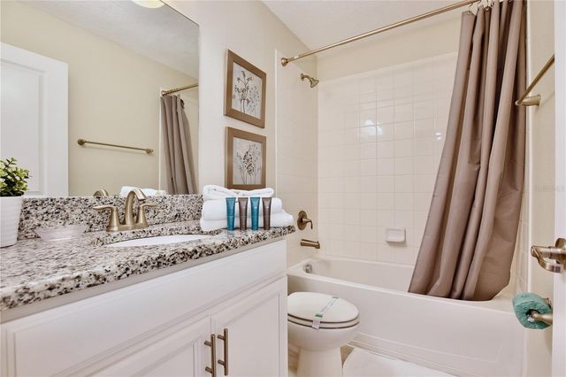 4710 KINGS CASTLE CIRCLE, Kissimmee, FL 34746