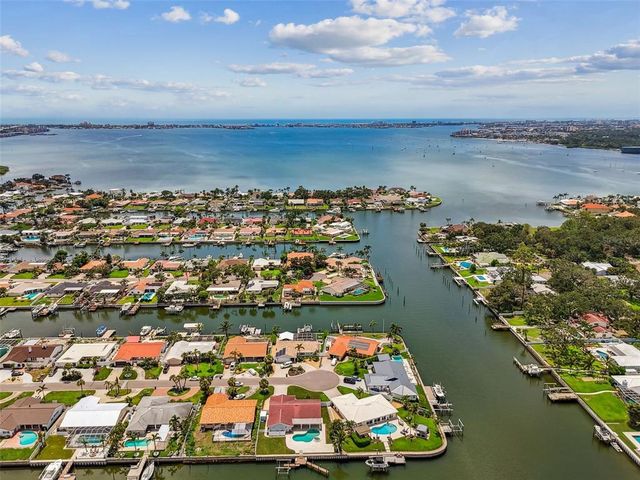 4328 40TH STREET S, St Petersburg, FL 33711