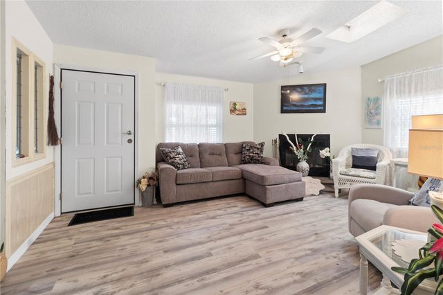 94 MEADOW CIRCLE, Ellenton, FL 34222