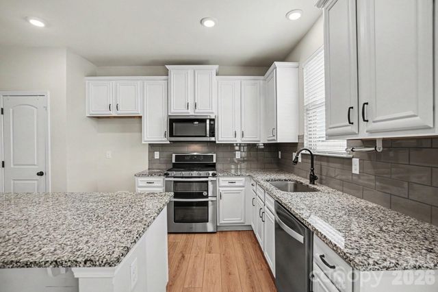 1209 Brooksland Place, Waxhaw, NC 28173