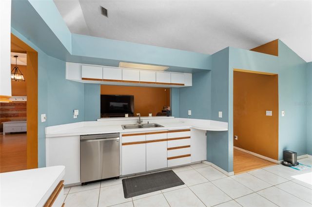 10637 SW 73RD AVENUE, Ocala, FL 34476