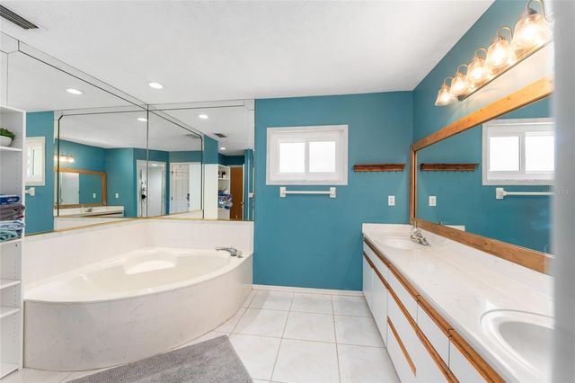 10637 SW 73RD AVENUE, Ocala, FL 34476