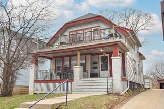 2335 N 65th STREET #2337, Wauwatosa, WI 53213