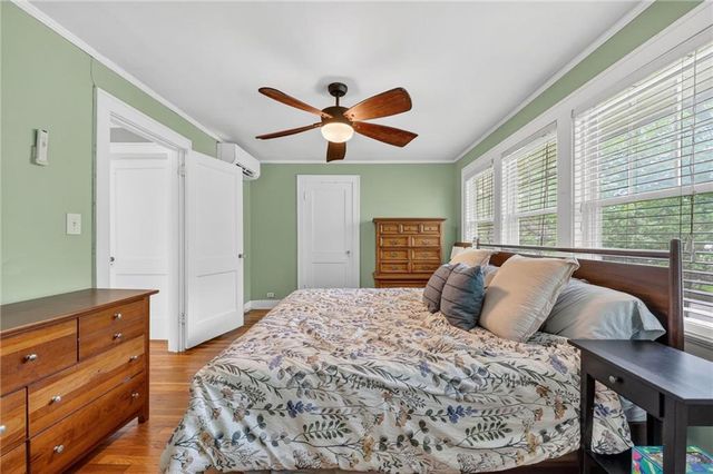 7419 Jarboe Street, Kansas City, MO 64114