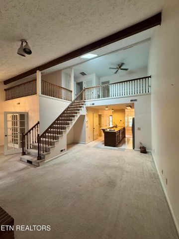 8734 Wimbledon Drive, Knoxville, TN 37923