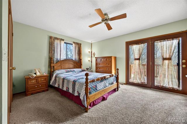 612 Thicket Lane, Lake St Louis, MO 63367