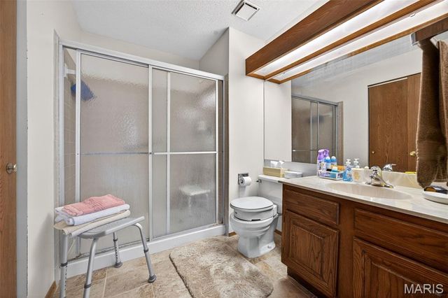 612 Thicket Lane, Lake St Louis, MO 63367