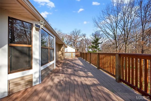 612 Thicket Lane, Lake St Louis, MO 63367