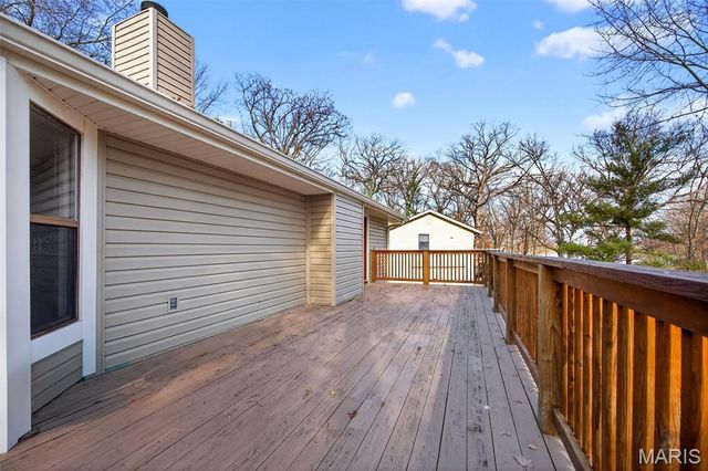 612 Thicket Lane, Lake St Louis, MO 63367