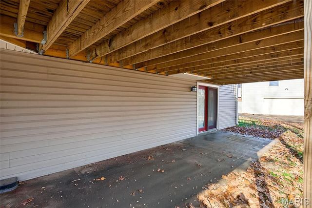 612 Thicket Lane, Lake St Louis, MO 63367