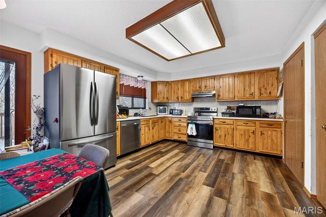 612 Thicket Lane, Lake St Louis, MO 63367