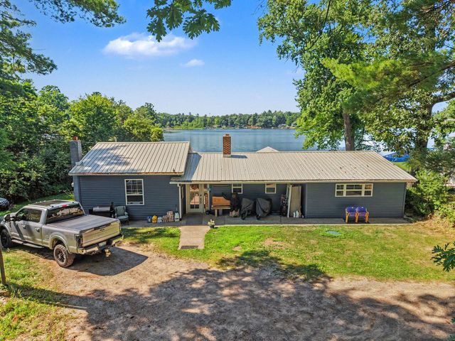13311 Sandyside Drive, Gowen, MI 49326