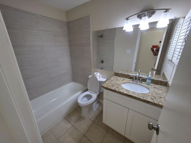 3500 Tangle Brush Drive 150, The Woodlands, TX 77381