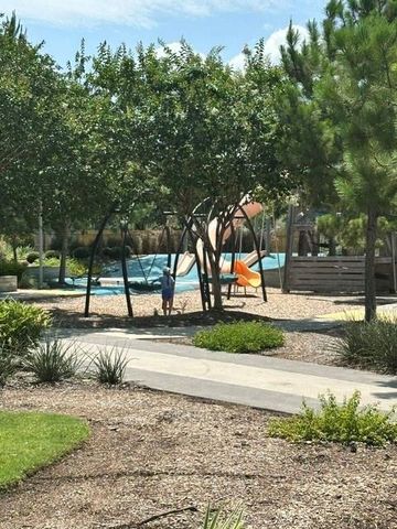 3500 Tangle Brush Drive 150, The Woodlands, TX 77381