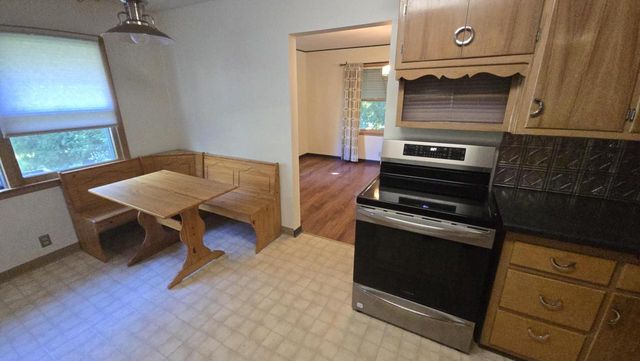 14460 W Lisbon ROAD, Brookfield, WI 53005