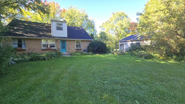 14460 W Lisbon ROAD, Brookfield, WI 53005