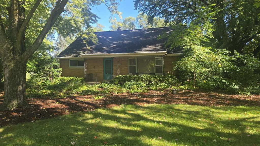 14460 W Lisbon ROAD, Brookfield, WI 53005