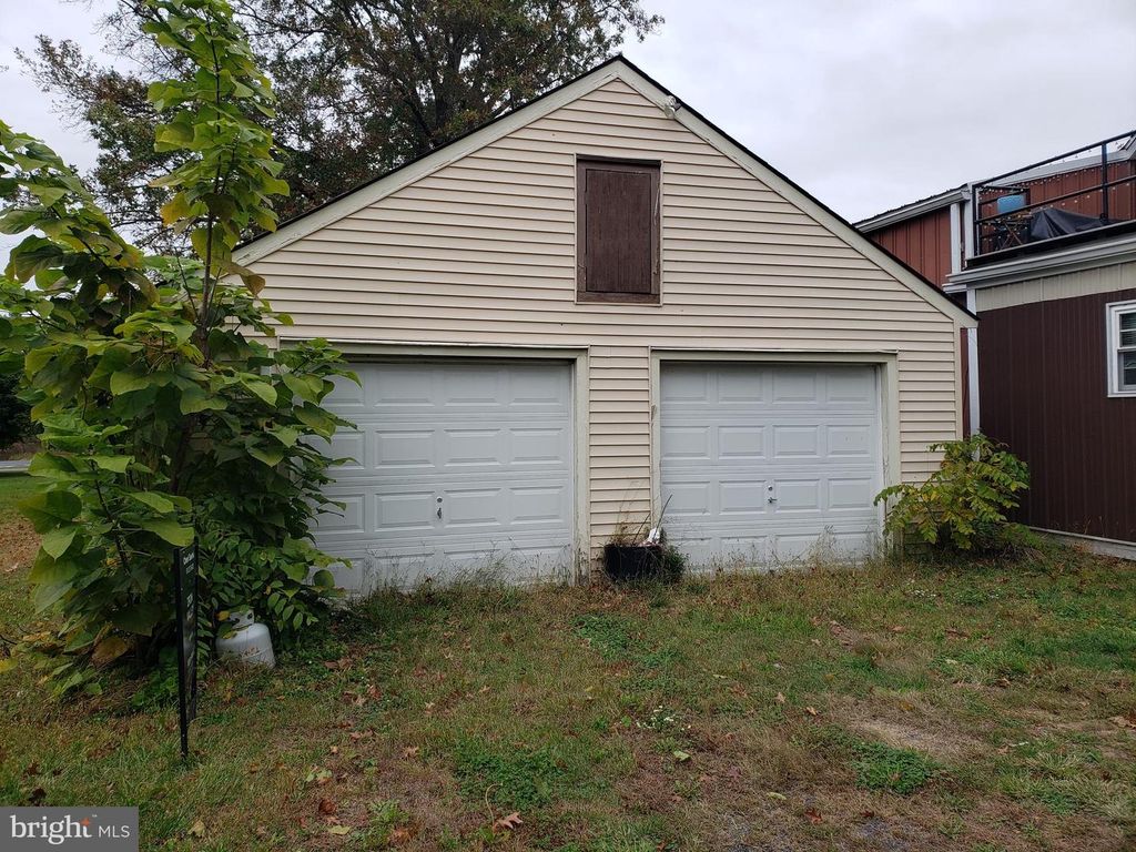 262 FAIRVIEW AVE, Quakertown, PA 18951